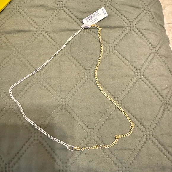 Kendra Scott necklace - Picture 4 of 9